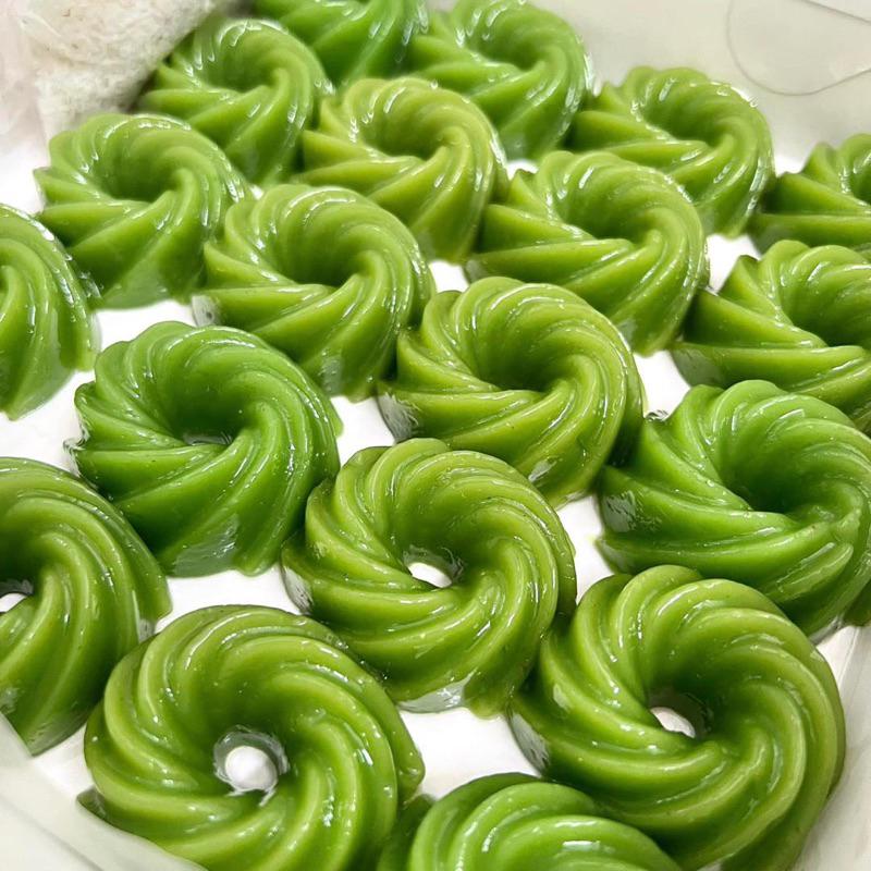 "3 Dozen Mold Steel Cake Plastic Twisters AINNA - Lebih Kukus, Pudding, dan Lain-lain! Perkakas Dapur - Ainna Store
